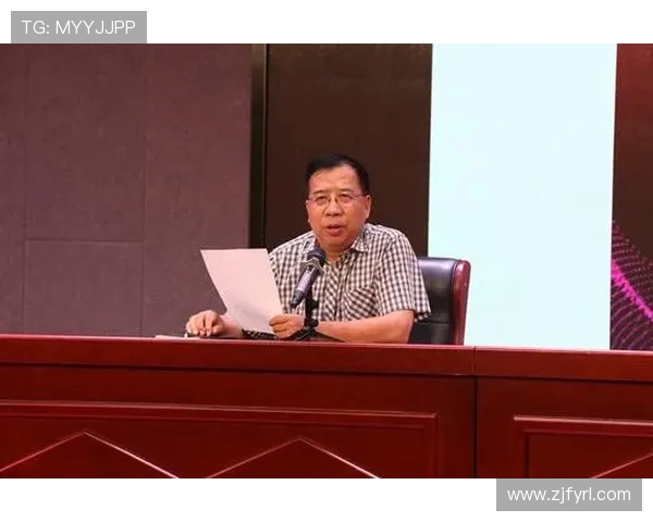 于德豪的创新之路：从普通学子到科技领军人物的成长故事